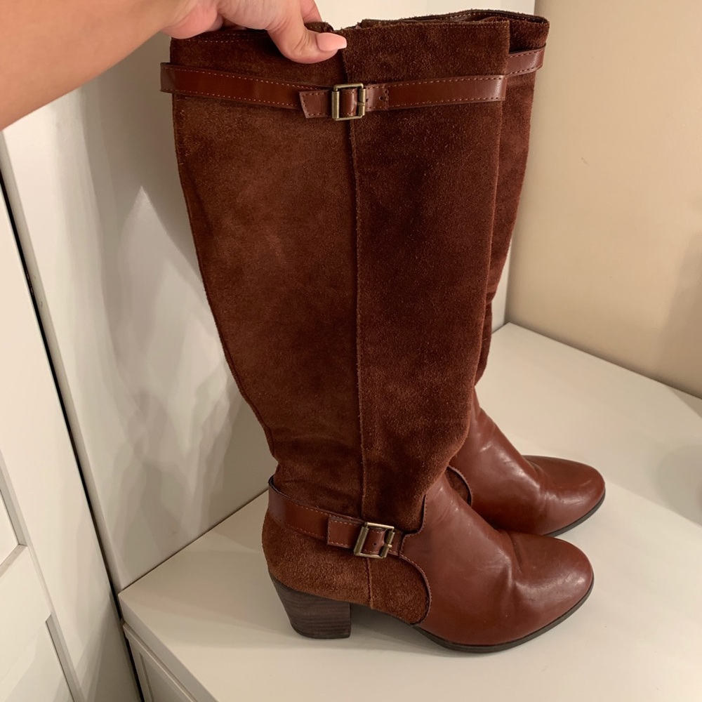 Bass “NOREEN” brown suede leather knee high boot